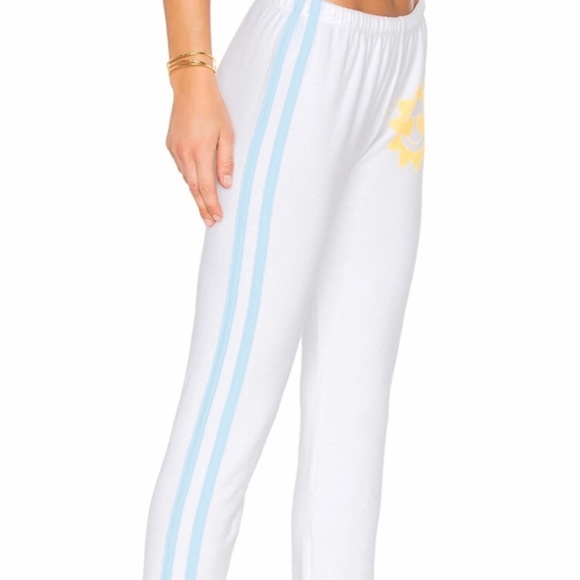 Wildfox I've Got Sunshine Joggers NWT Size Medium - Picture 2 of 8